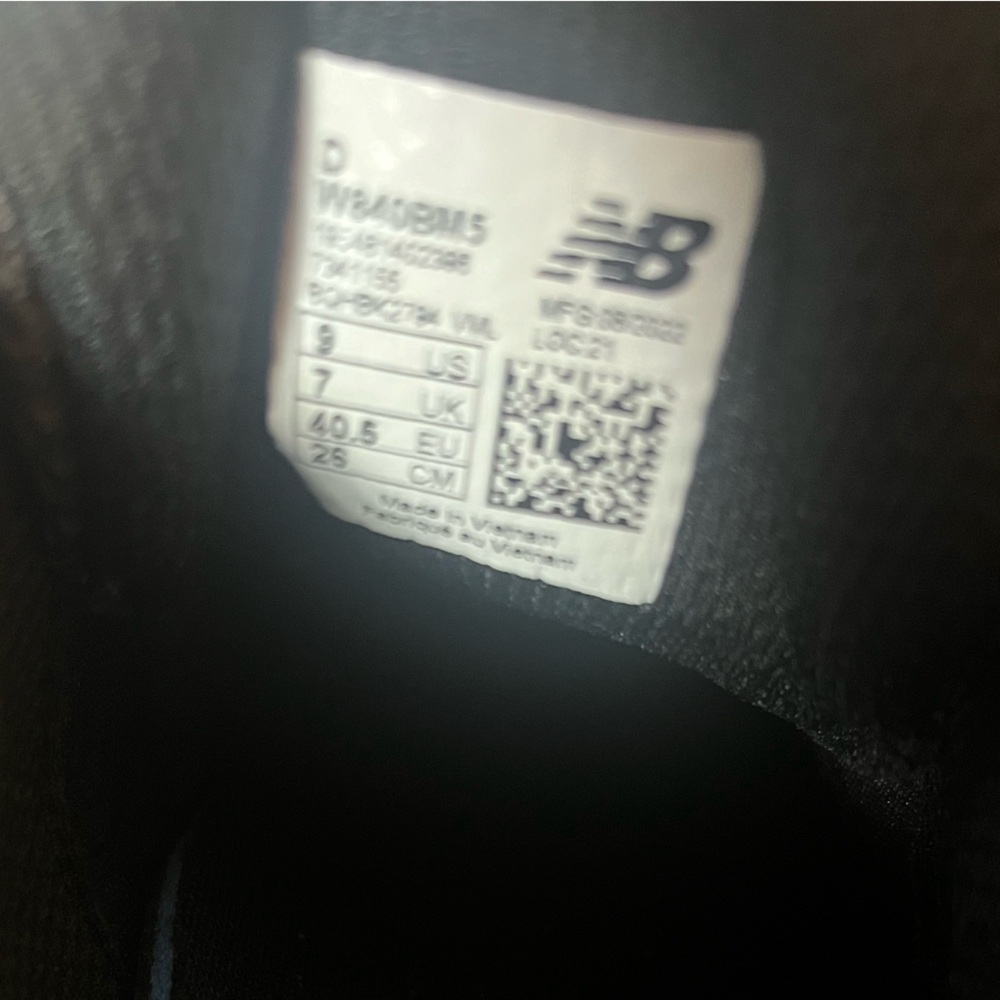 New Balance Women's 840 V5 Running Shoe; Size 9 - Picture 9 of 9